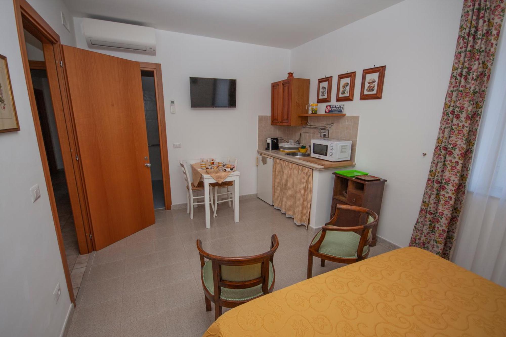 Agrimare I Pavoni Apartment มอนตัลโต ดิ กัสโตร ภายนอก รูปภาพ